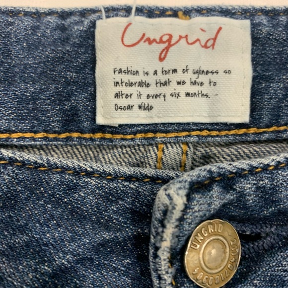 Ungrid distressed jeans, size 25 - Picture 5 of 5